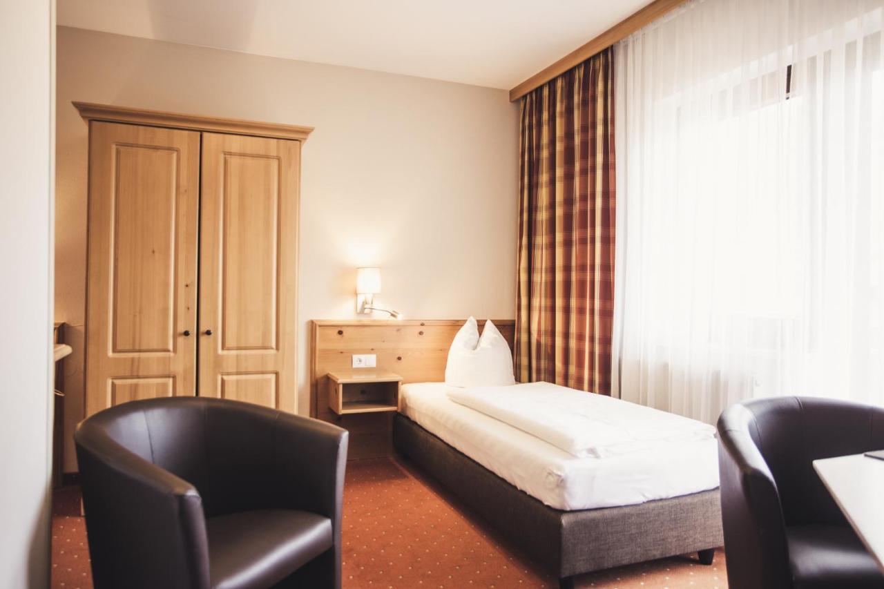 Hotel Johanna Mitten Im Oetztal Umhausen Εξωτερικό φωτογραφία