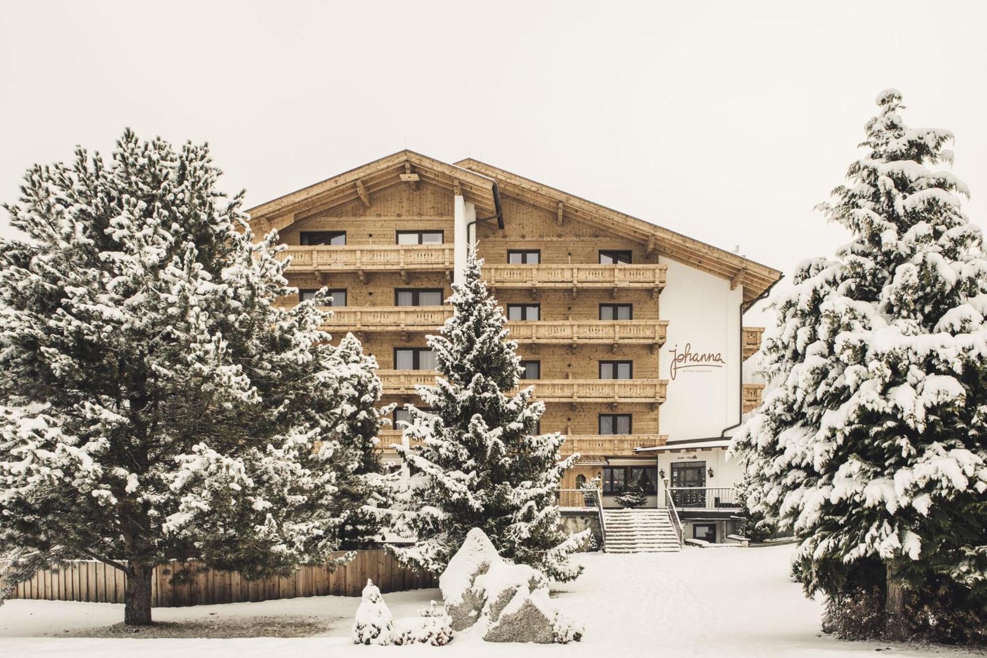Hotel Johanna Mitten Im Oetztal Umhausen Εξωτερικό φωτογραφία